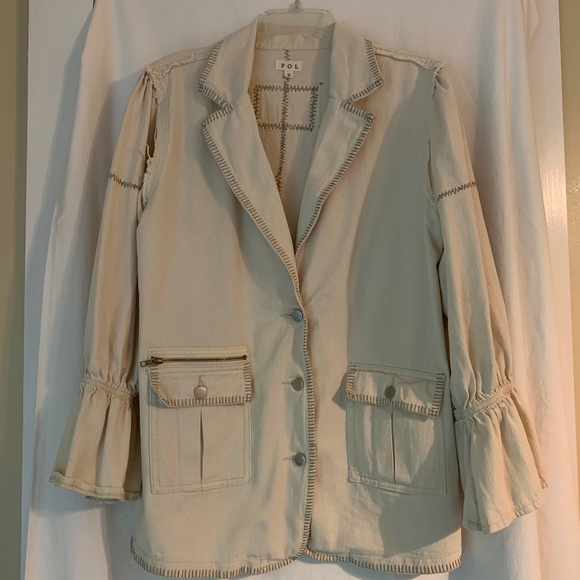 POL Jackets & Blazers - POL off white oversized blazer/shacket with top stitching detail